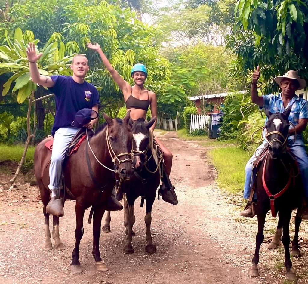 horseback riding jaco costa rica